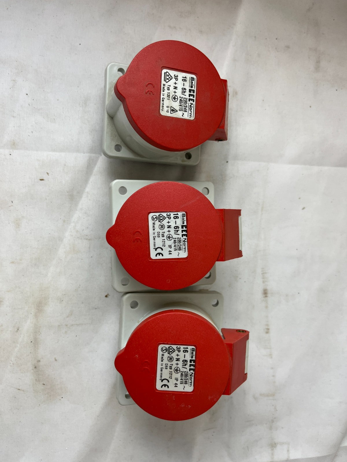 Bals 1212 IEC 16A 3P+N+E 6h IP44 Panel Socket New Lot of 3x Spare Bundle