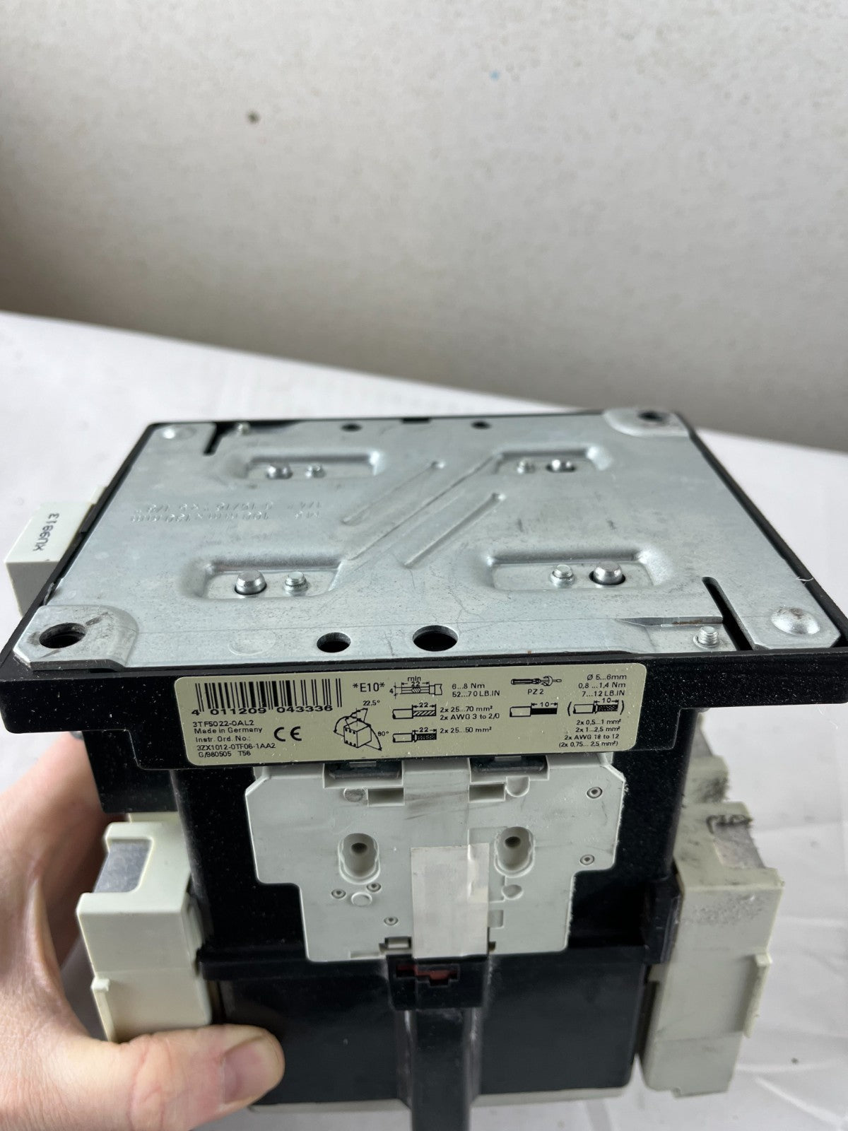 Siemens 3TF50 World Series Power Contactor 3-Pole 110A 600V With Coil Used