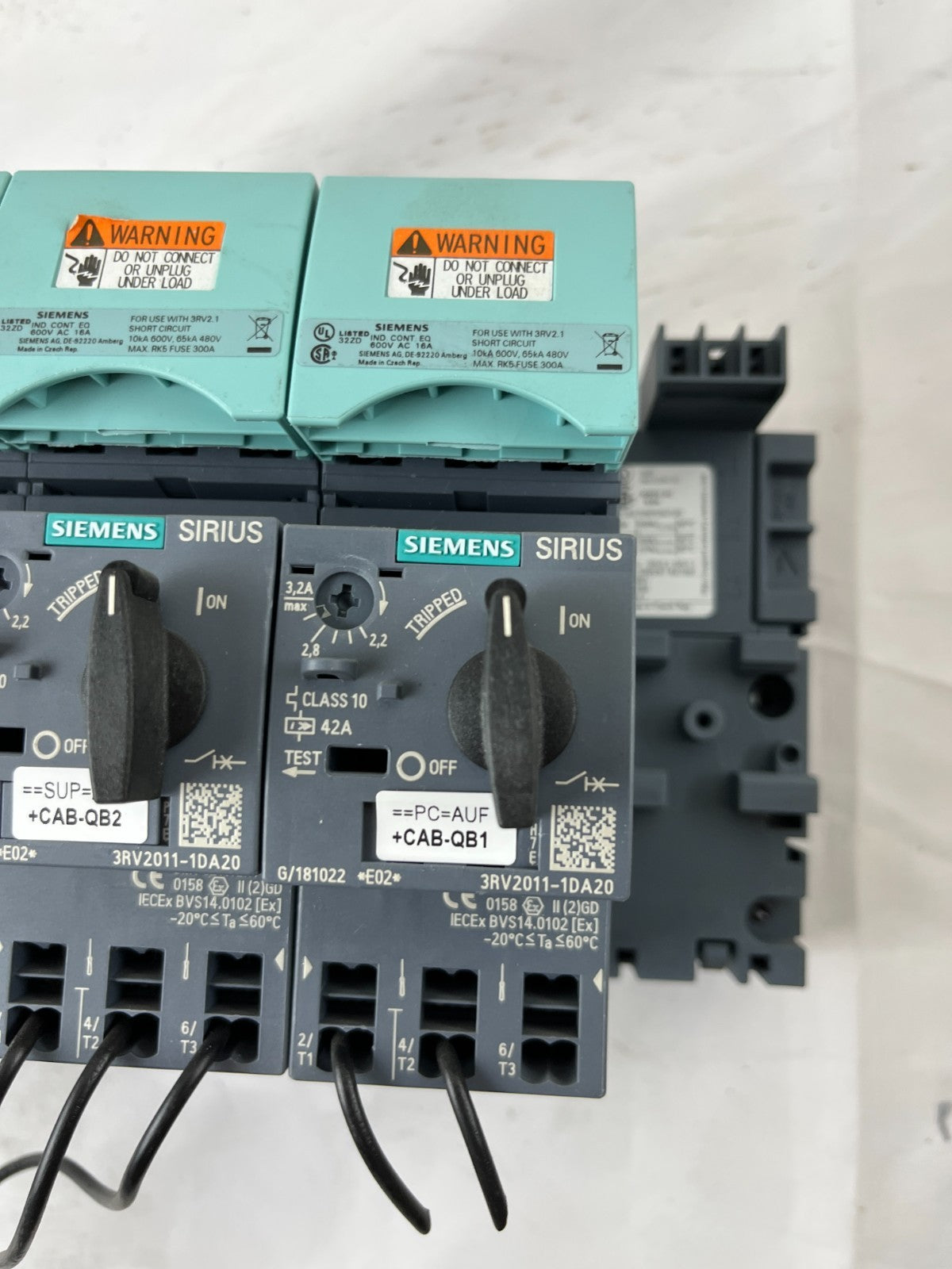 Siemens Sirius 3RV2011 Motor Starter Lot 3x MPCB 1.1-3.2A w Base Modules Used