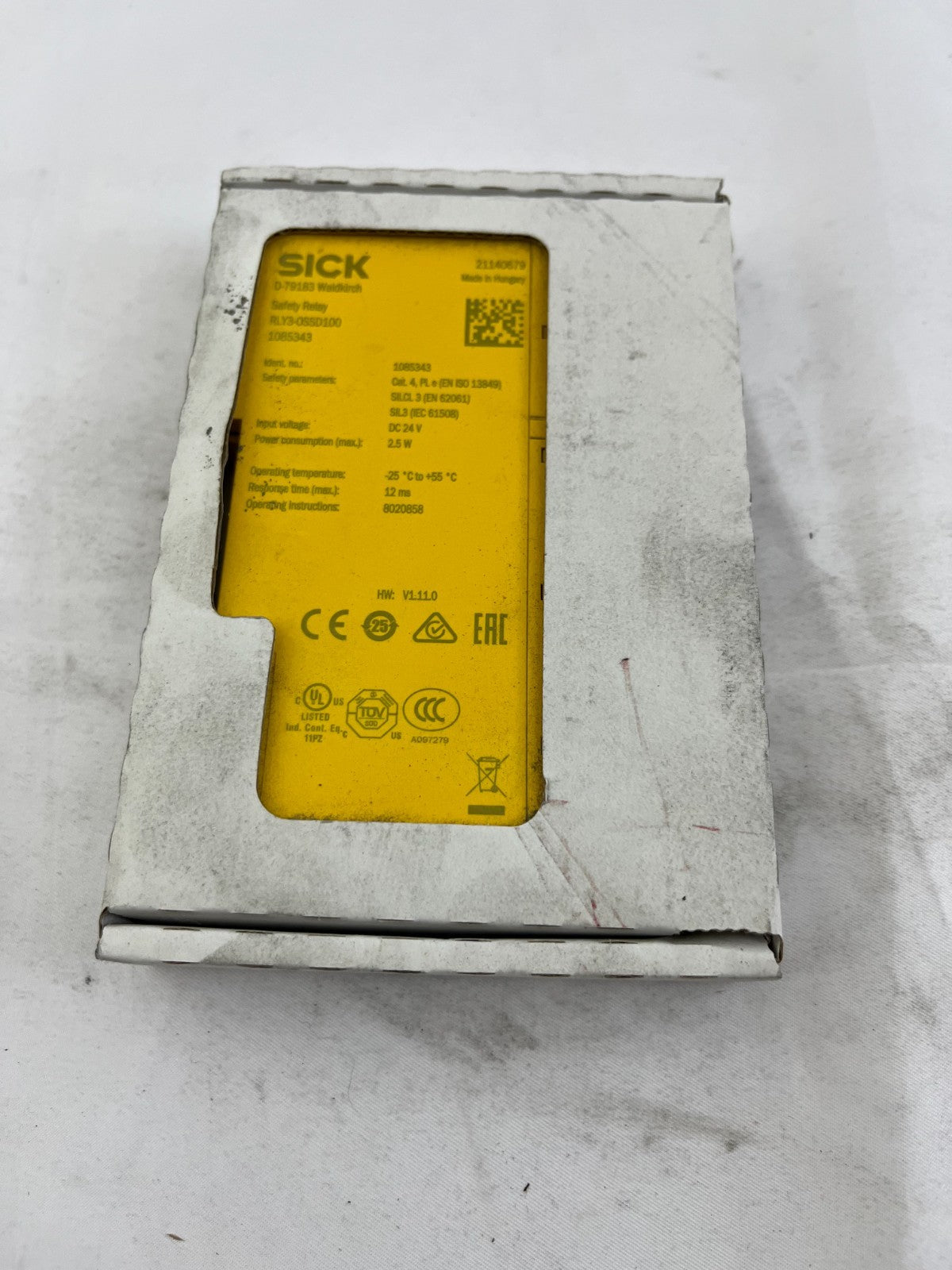SICK RLY3-OSSD100 Safety Relay 24VDC Cat4 PL e SIL3 Expansion Module New In Box