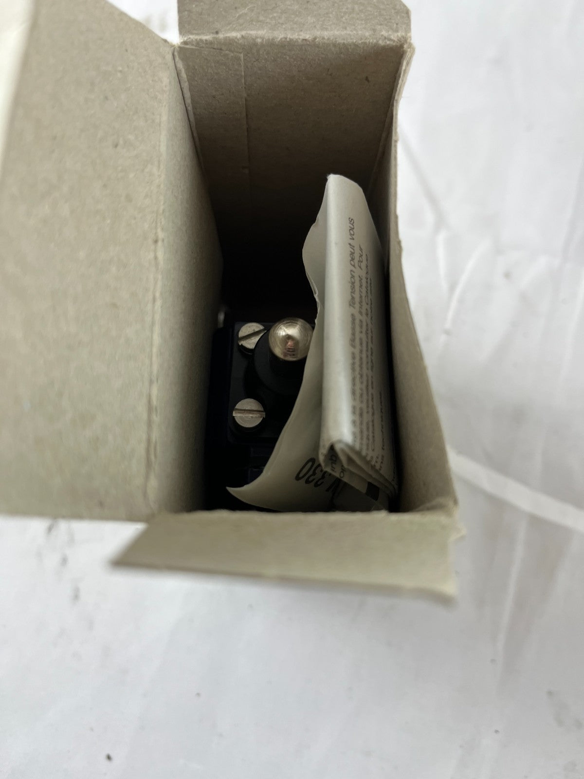 Schmersal MS 330-11Y-M20 Plunger Limit Switch IP65 Made Germany NEW 2018