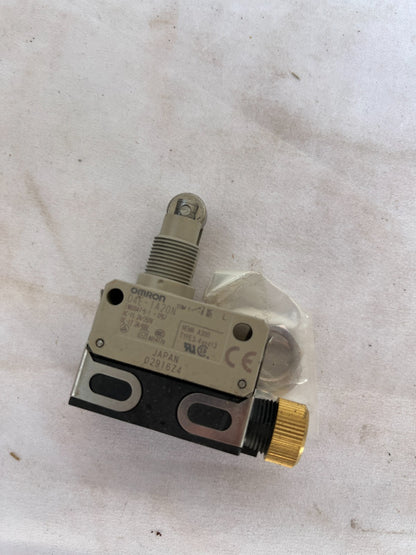 Omron D4F-1A20N Compact Limit Switch Roller Plunger IP67 New Spare Unit