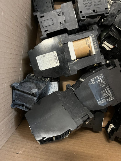 Siemens 3TH / 3TF Contactor Relay Huge Lot Mixed 24V DC AC Used Bundle Spares