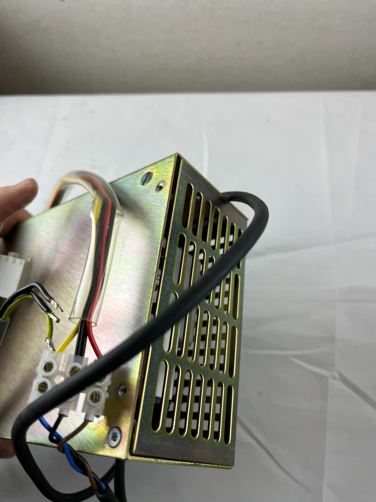 Artesyn NFS110 Open Frame AC‑DC Power Supply Assembly With Harness New