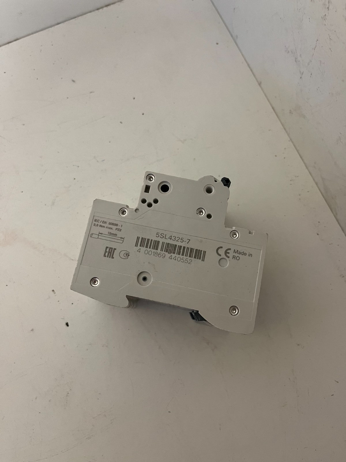 Siemens 5SL4325-7 C25 3-Pole MCB 25A 400V w/ 5ST3010 Aux Switch Used Spare Unit