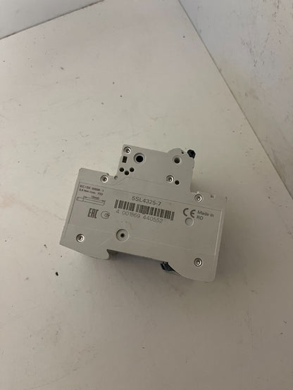 Siemens 5SL4325-7 C25 3-Pole MCB 25A 400V w/ 5ST3010 Aux Switch Used Spare Unit