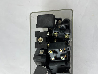 Omron D4B-0A00N Limit Switch Bundle Mechanical 1NO/1NC Used Lot, Used Spares