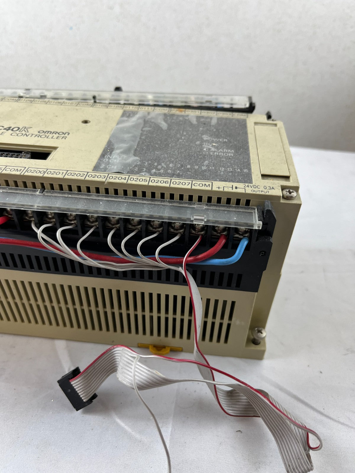 Omron Sysmac C40K C40K-CDR-A Programmable Controller 24VDC I/O 100–240VAC Used