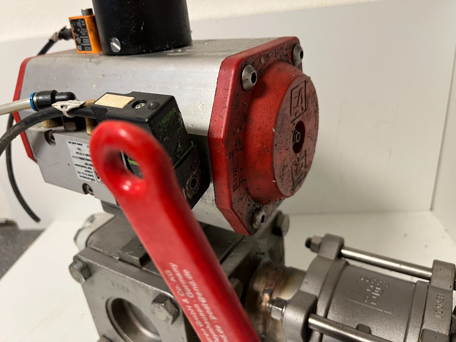 END-Armaturen ZD311567 DN50 Ball Valve Pneumatic Actuator Airtec Solenoid Used