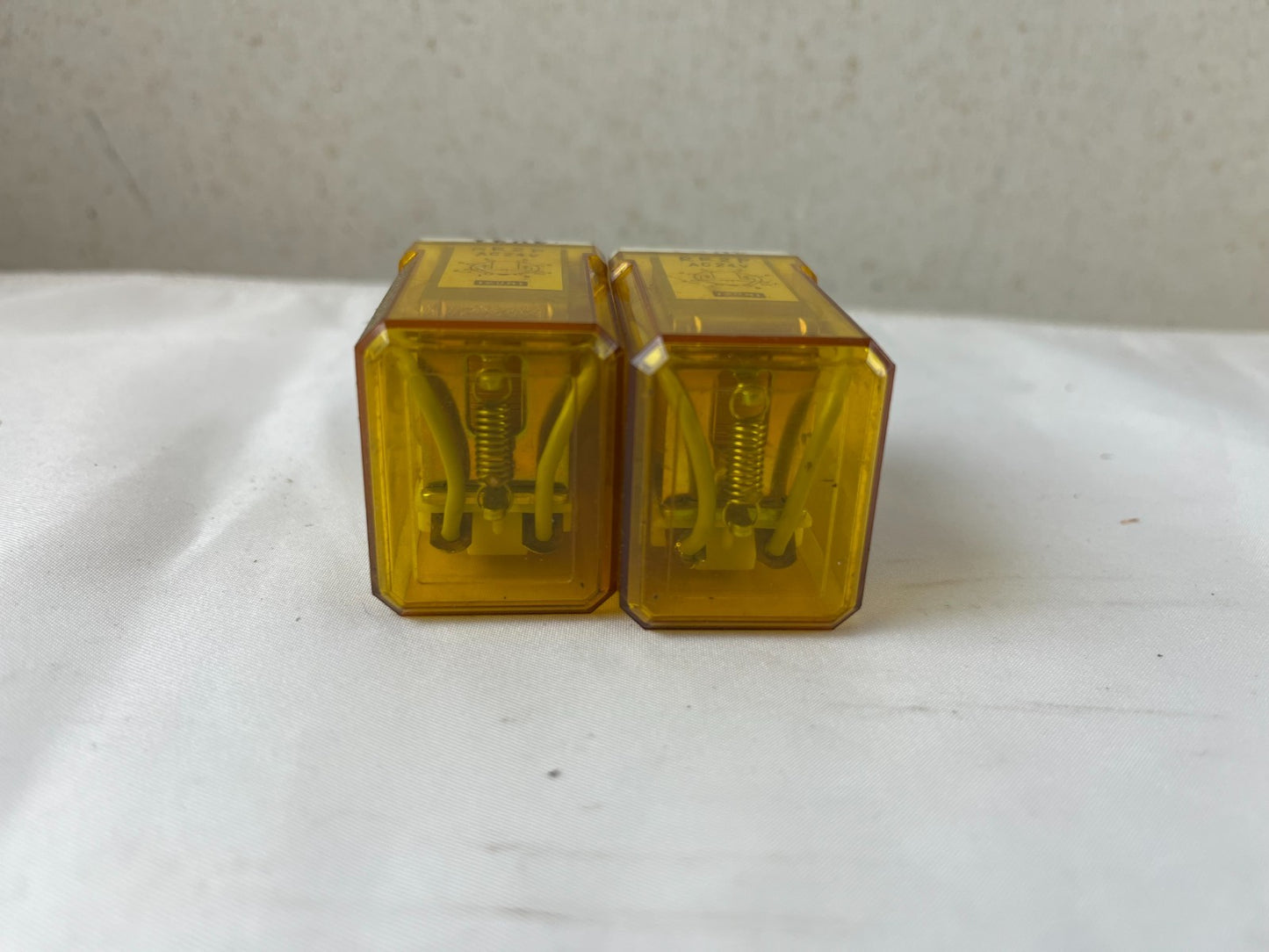 Omron RR2P AC24V Plug‑In Relay DPDT 8‑Pin – Lot of 2 Used Spare Units