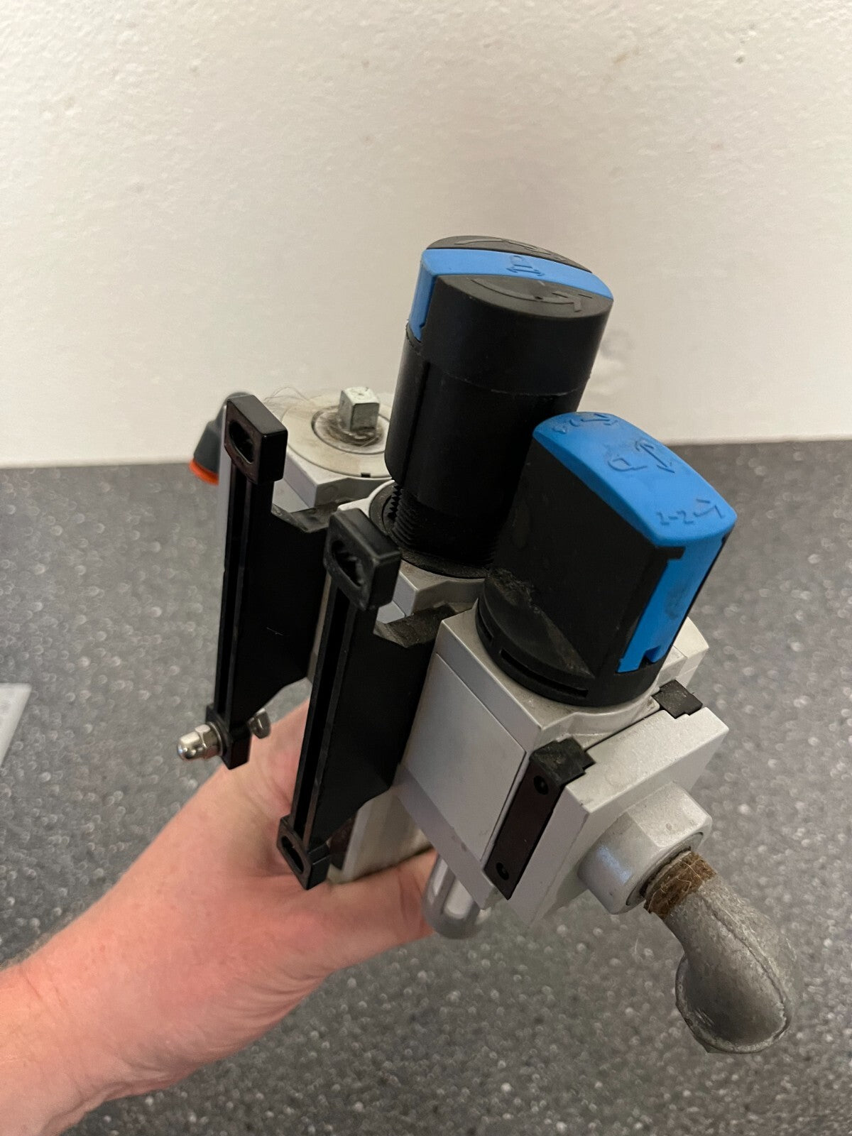 FESTO MS4 Pneumatic Filter Regulator Unit Gauge MS4-LFR-1/4-D6-C-R-M-AS