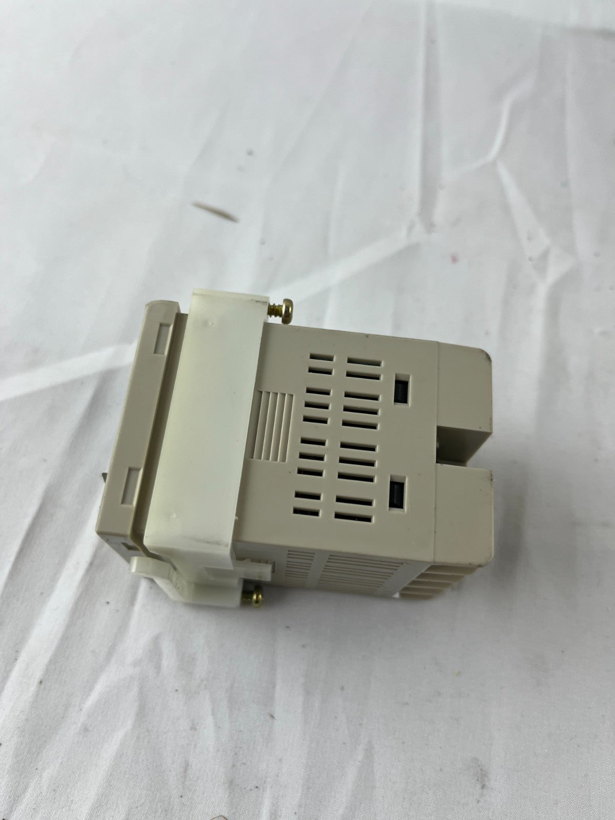 Omron H7CL-AD-500 Electronic Counter NEW 4-Digit LED DIN 48x48mm Japan NEW
