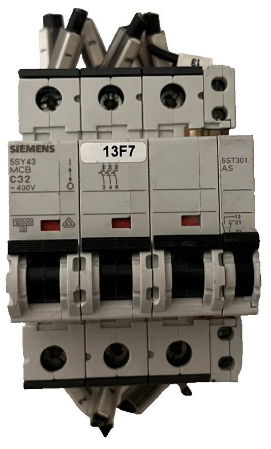 Siemens 5SY43 C32 3-Pole MCB 32A 400V w/ 5ST3010 Aux Switch Used Spare Unit