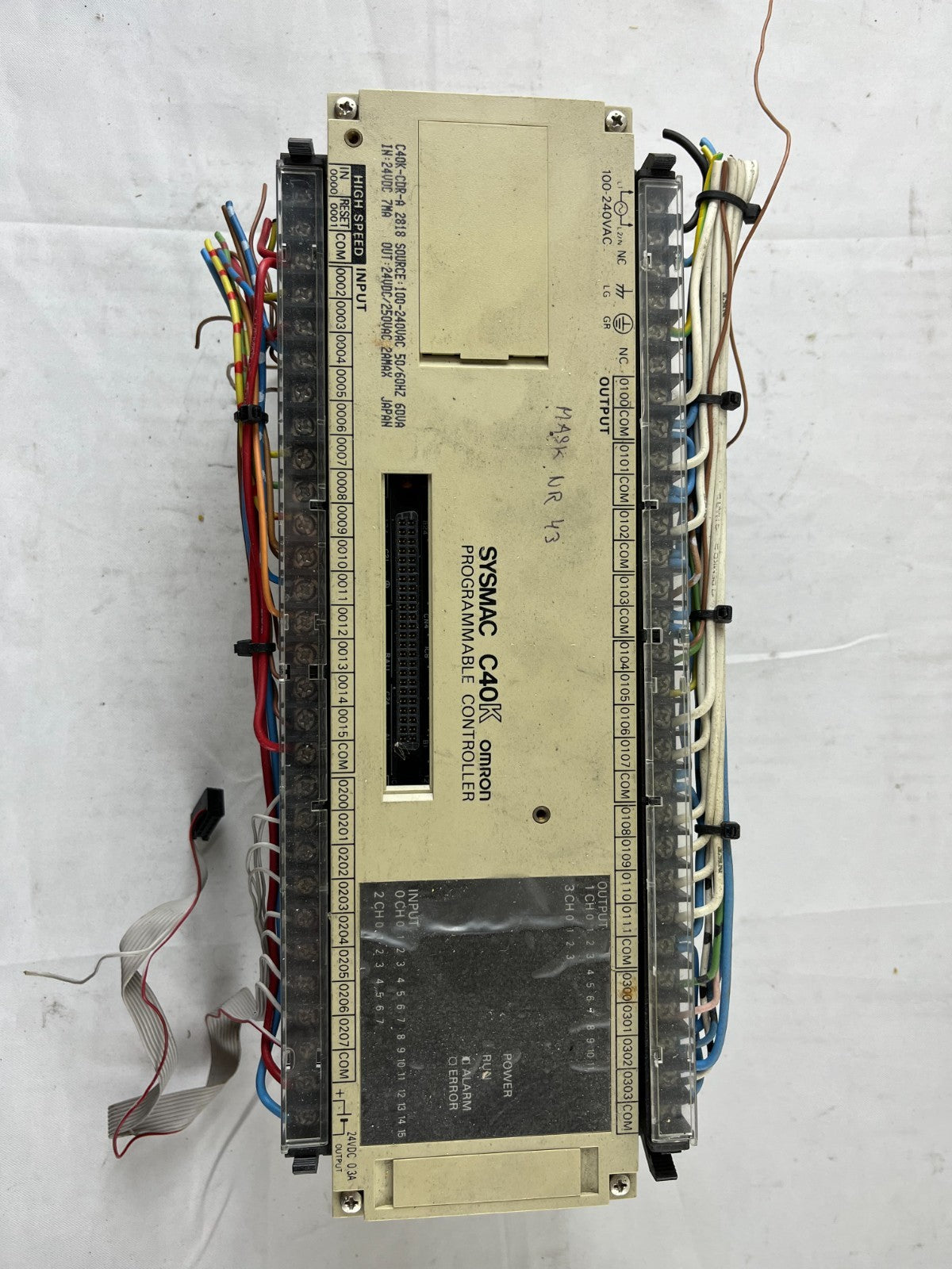 Omron Sysmac C40K C40K-CDR-A Programmable Controller 24VDC I/O 100–240VAC Used
