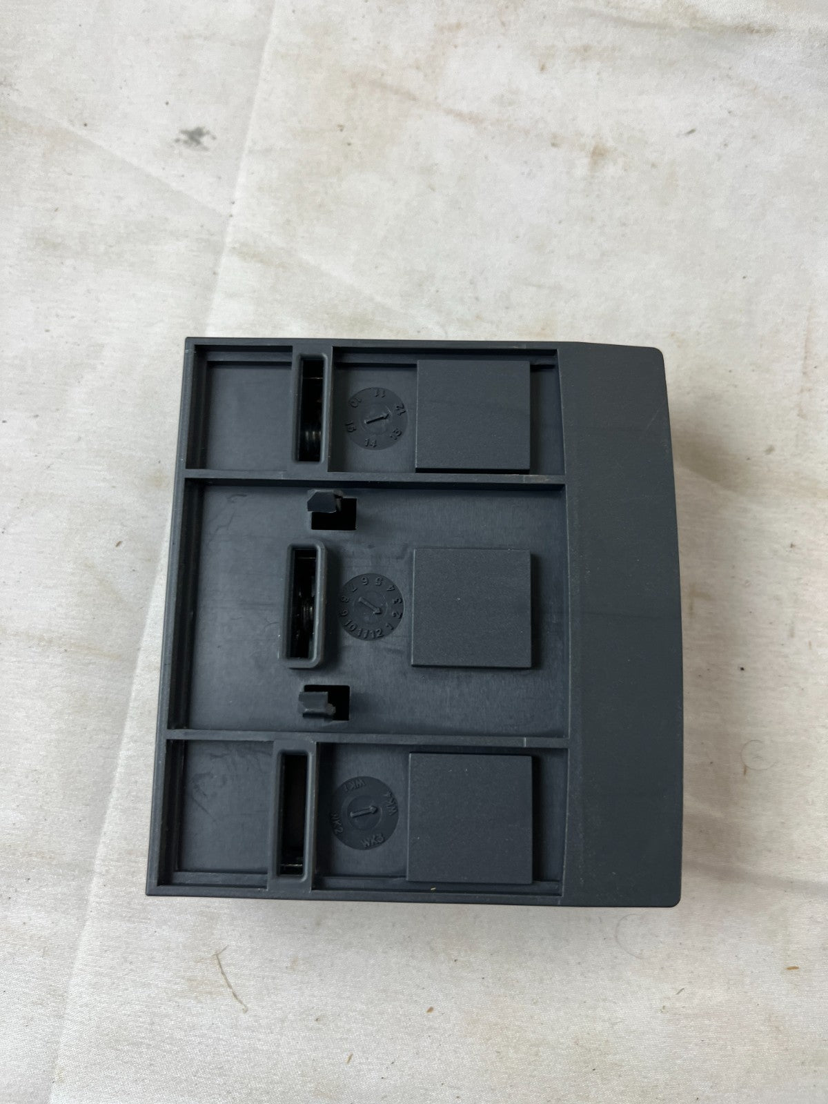 Schneider LA9D115603/604 Terminal Cover Telemecanique Used Spare Unit