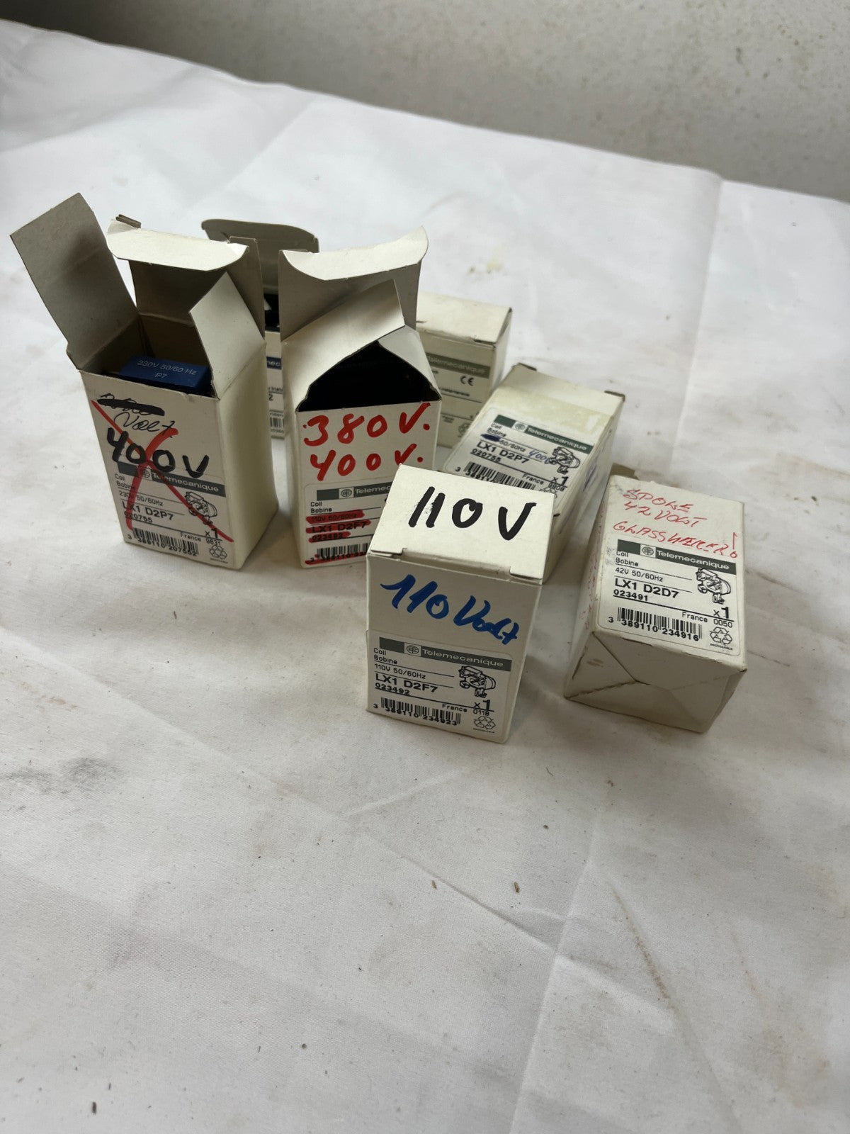 Telemecanique Contactors Coils Auxiliary Contacts Lot LA1DN02 LX1D2F7 NOS