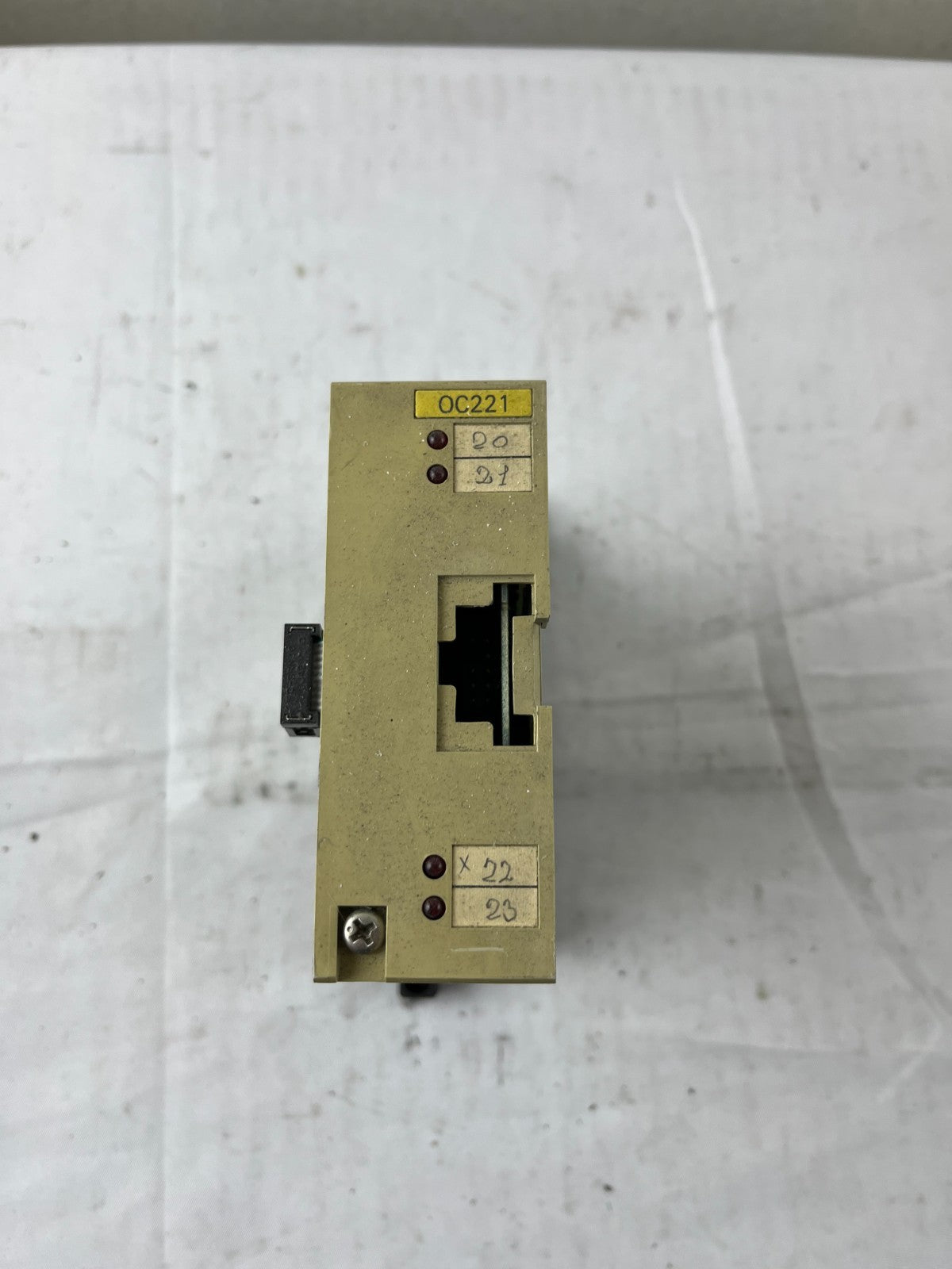 Omron 3G2A3-OC221 SYSMAC I/O Device Output Module 2A 250VAC Used Spare Part