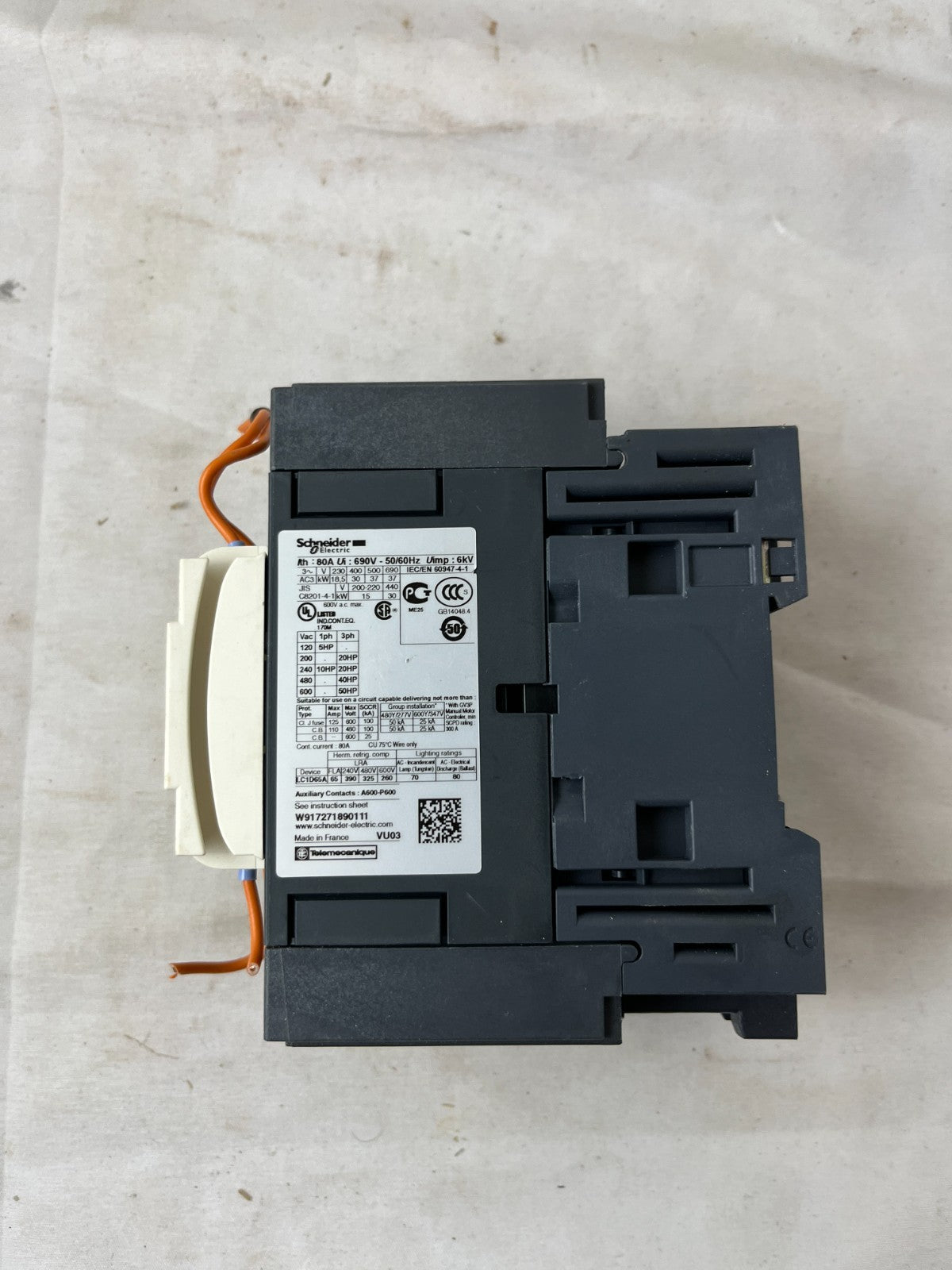 Schneider LC1D65A TeSys Contactor 80A 24V DC Coil Used Spare Unit