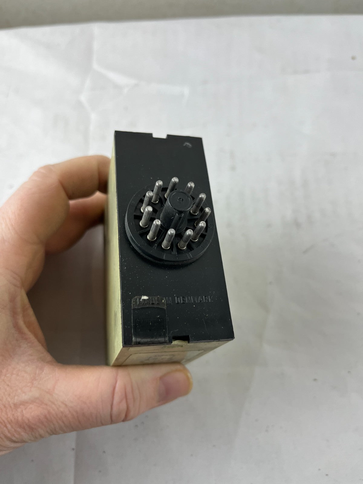 Electromatic SA 105 024 Time Delay Relay 24VAC 0.8-18 Sec Delay On Operate
