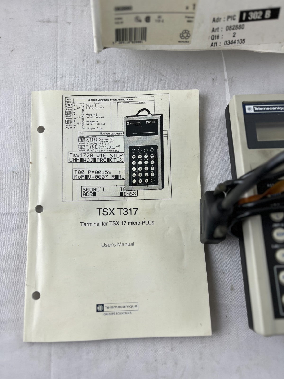Telemecanique TSX T317 Programming Terminal for TSX17 Micro PLCs w. Box & Manual