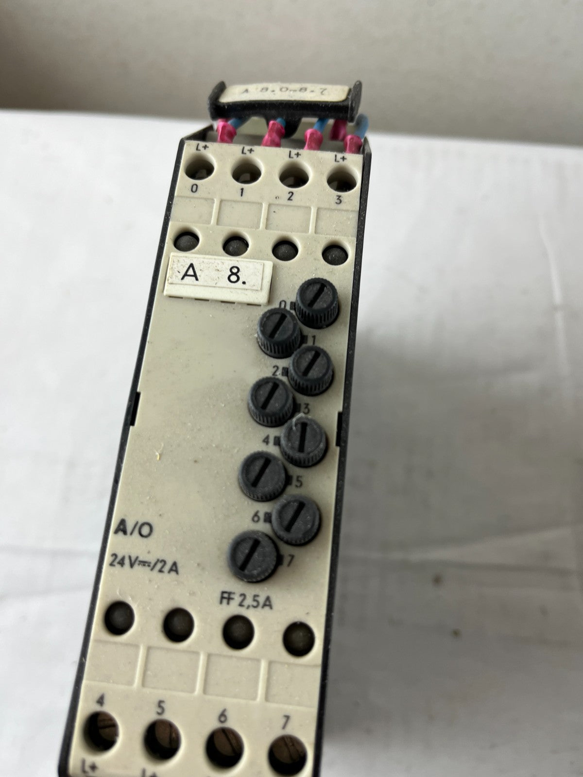 Siemens SIMATIC S5‑110 Digital Output Module 6ES5 410‑7AA11 Used Spare Part