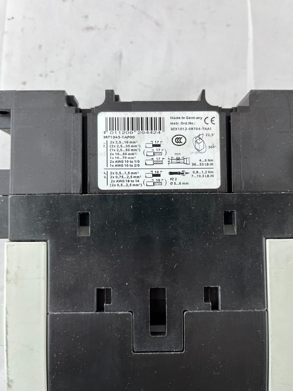 Siemens 3RT1045-1AP00 Sirius Power Contactor 3-Pole 80A AC-3 230V Coil Used
