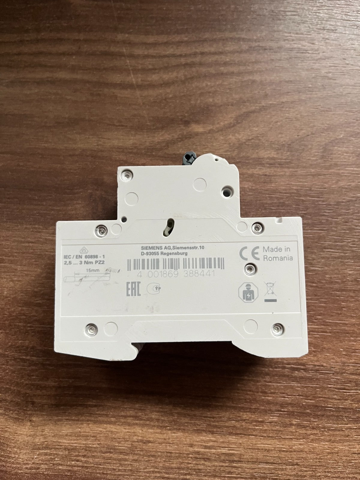 Siemens 5SL6206-7 SENTRON MCB 2-Pole C6 6A 400V Used Spare Unit