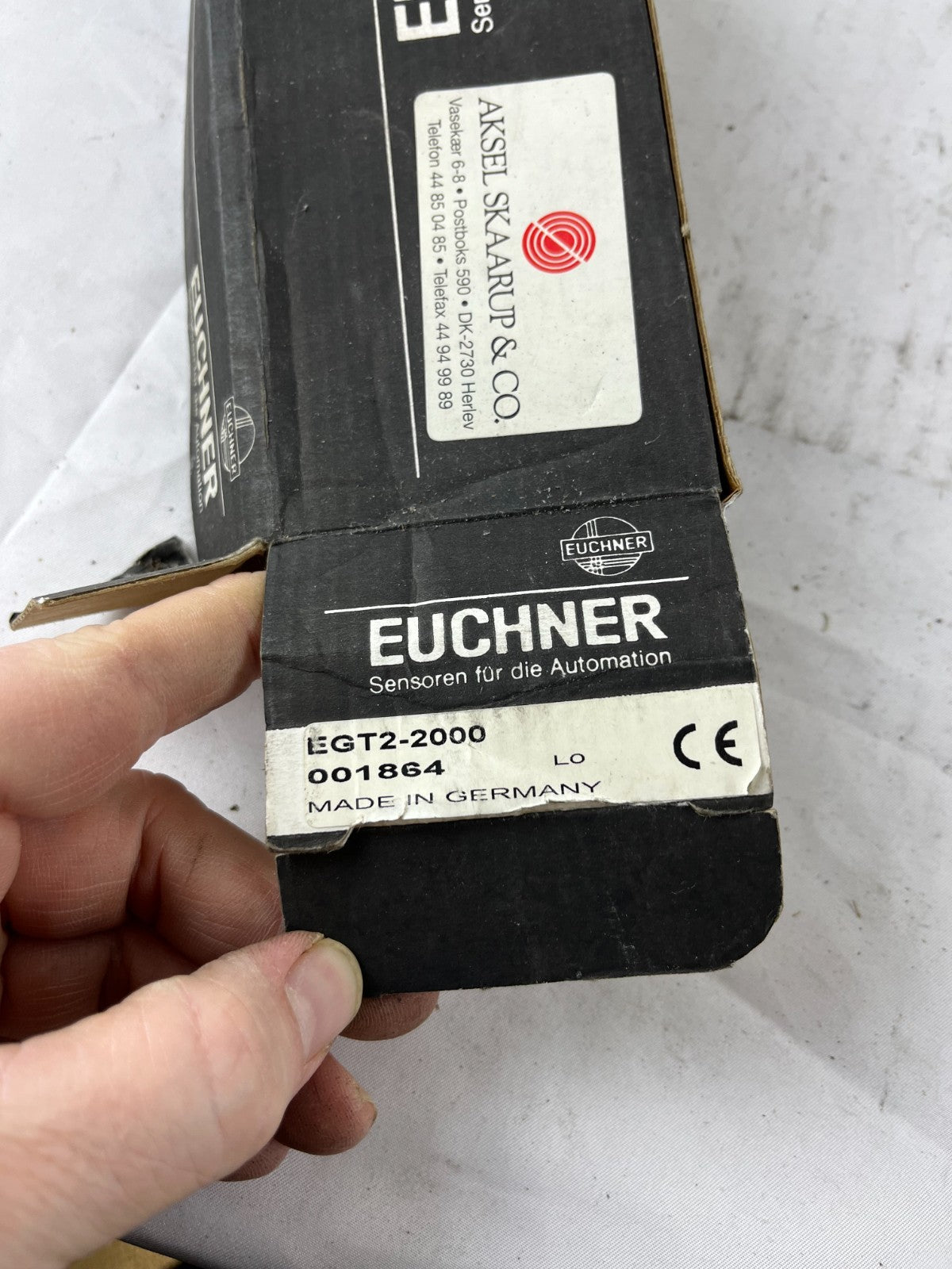 Euchner EGT2-2000 001864 Precision Single Hole Limit Switch 250VAC 2A New
