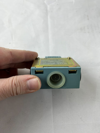 Telemecanique XCK-M ZCK-M1 Limit Switch Body New 1NO 1NC IP66 240V Schneider