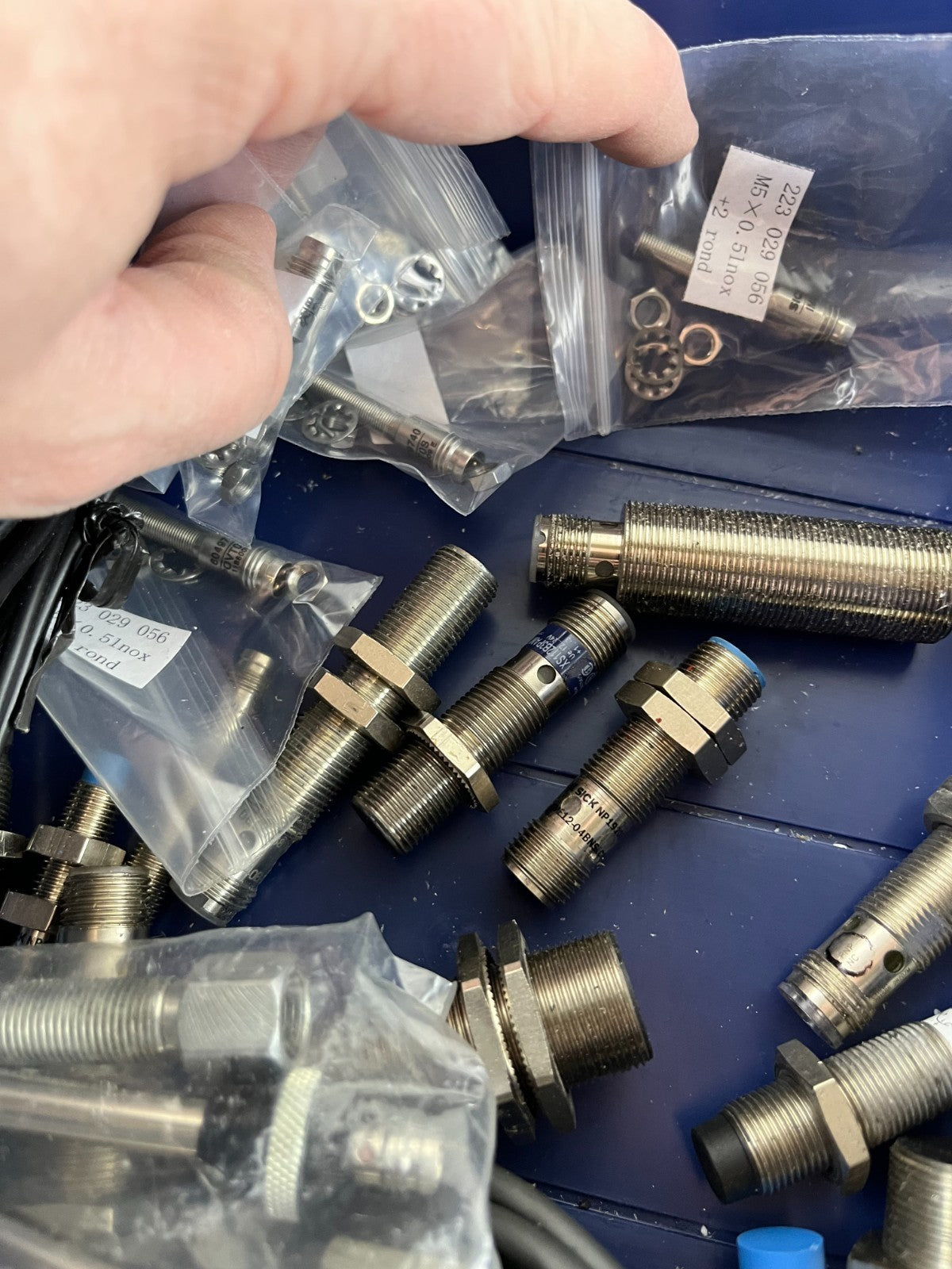 Mixed Proximity Sensor Lot 25pcs Telemecanique Schneider M18 M30 Used + New