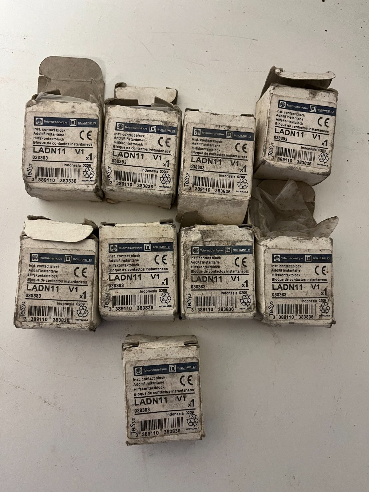 Telemecanique / Square D LADN11 Auxiliary Contact Block – Bundle of 9 – New Open