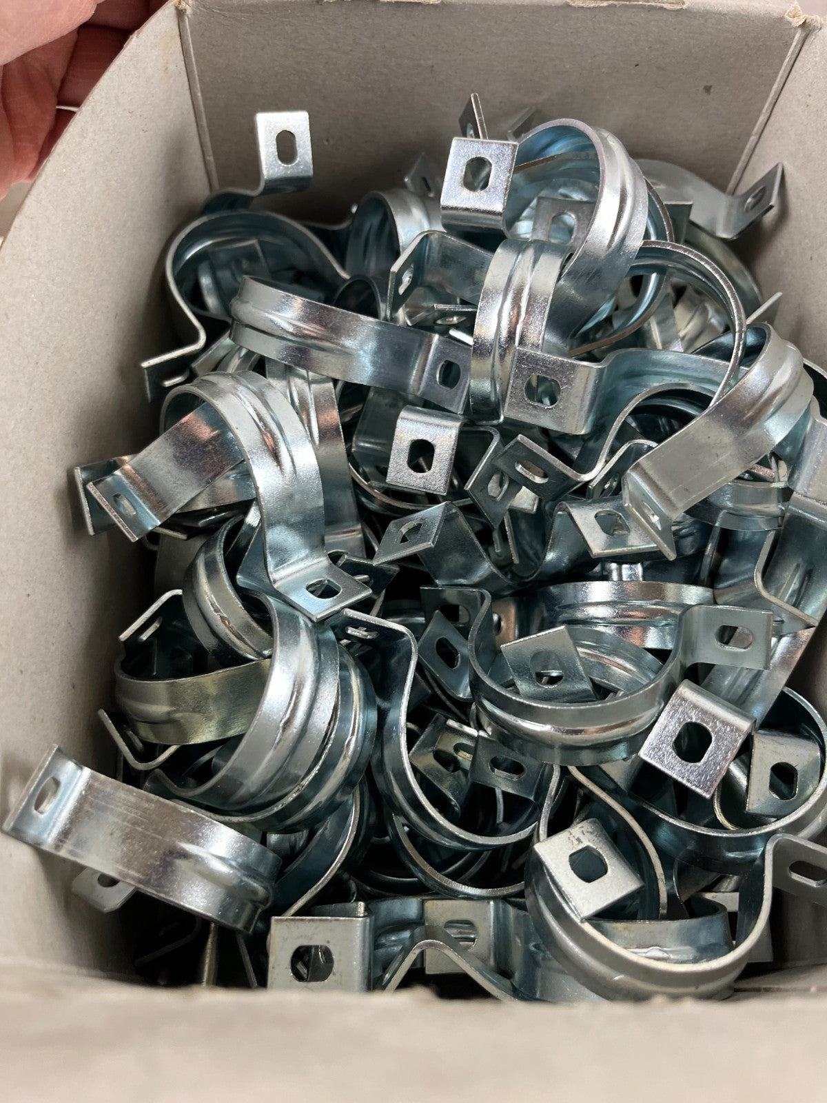 OBO Bettermann 605 Pg 29 Befestigungsschellen 37mm Stahl G verzinkt, Open Box
