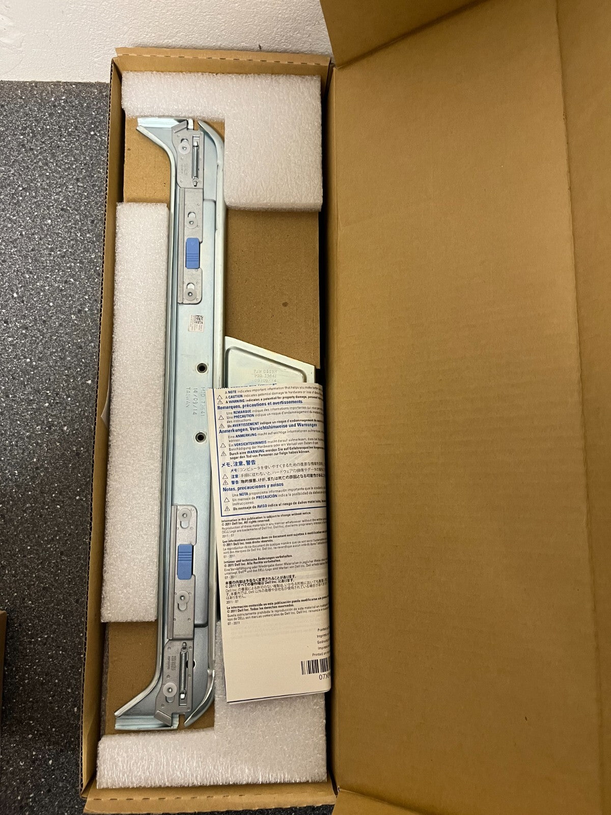 Dell 1U Cable Management Arm Kit DP/N 02J1CF - Complete Set with Brackets Cables