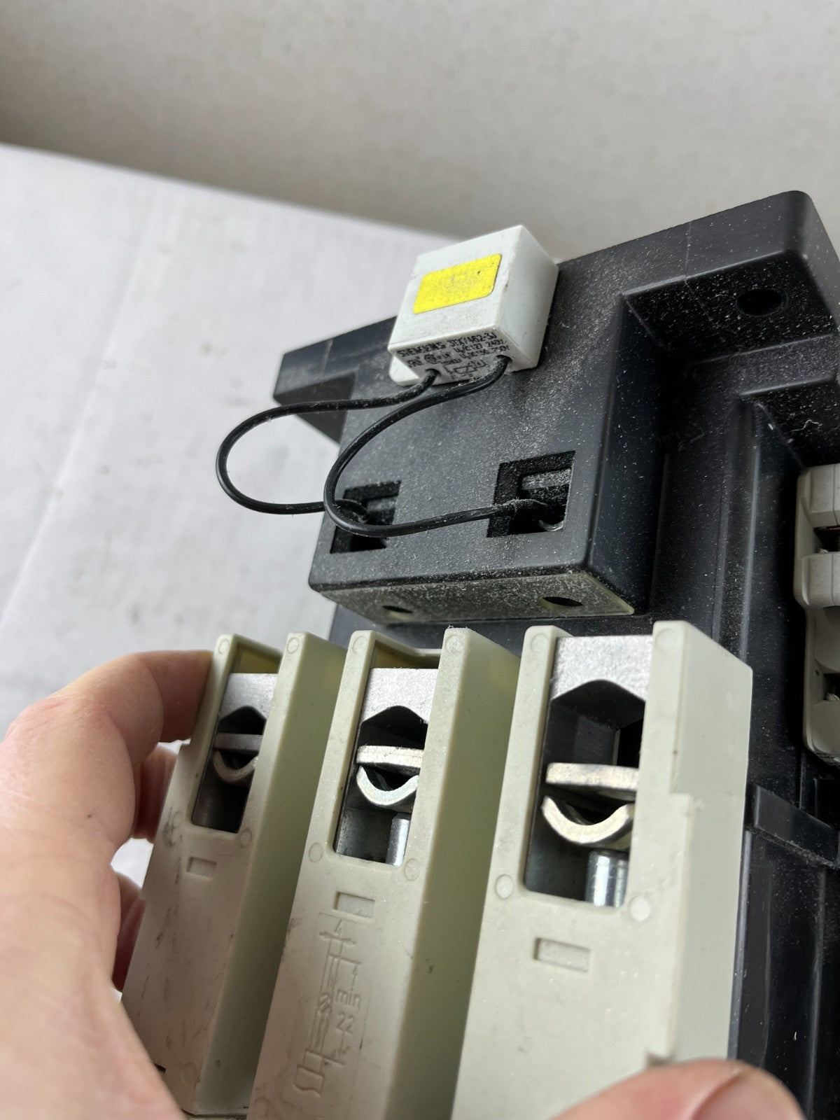 Siemens 3TF50 World Series Power Contactor 3-Pole 110A 600V With Coil Used