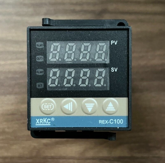 XRKC REX-C100 Digital PID Temperature Controller 220V AC, Model REX-C100