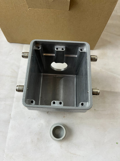 Harting Han 32B-gs-R-M32 Hood Housing M32 Cable Entry New Spare Unit