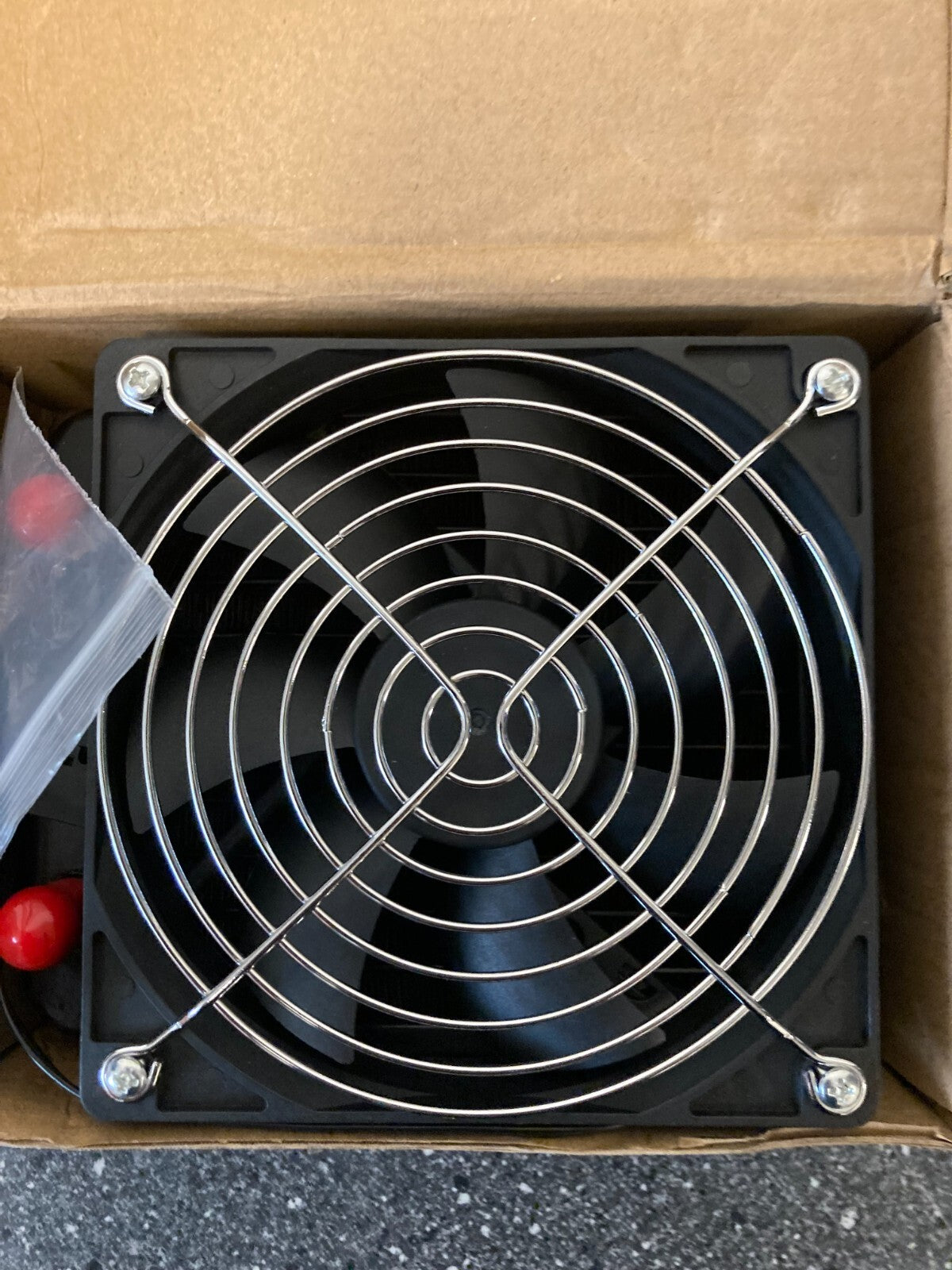 New External Radiator Cooling Fan with Protective Grill - Model I438323