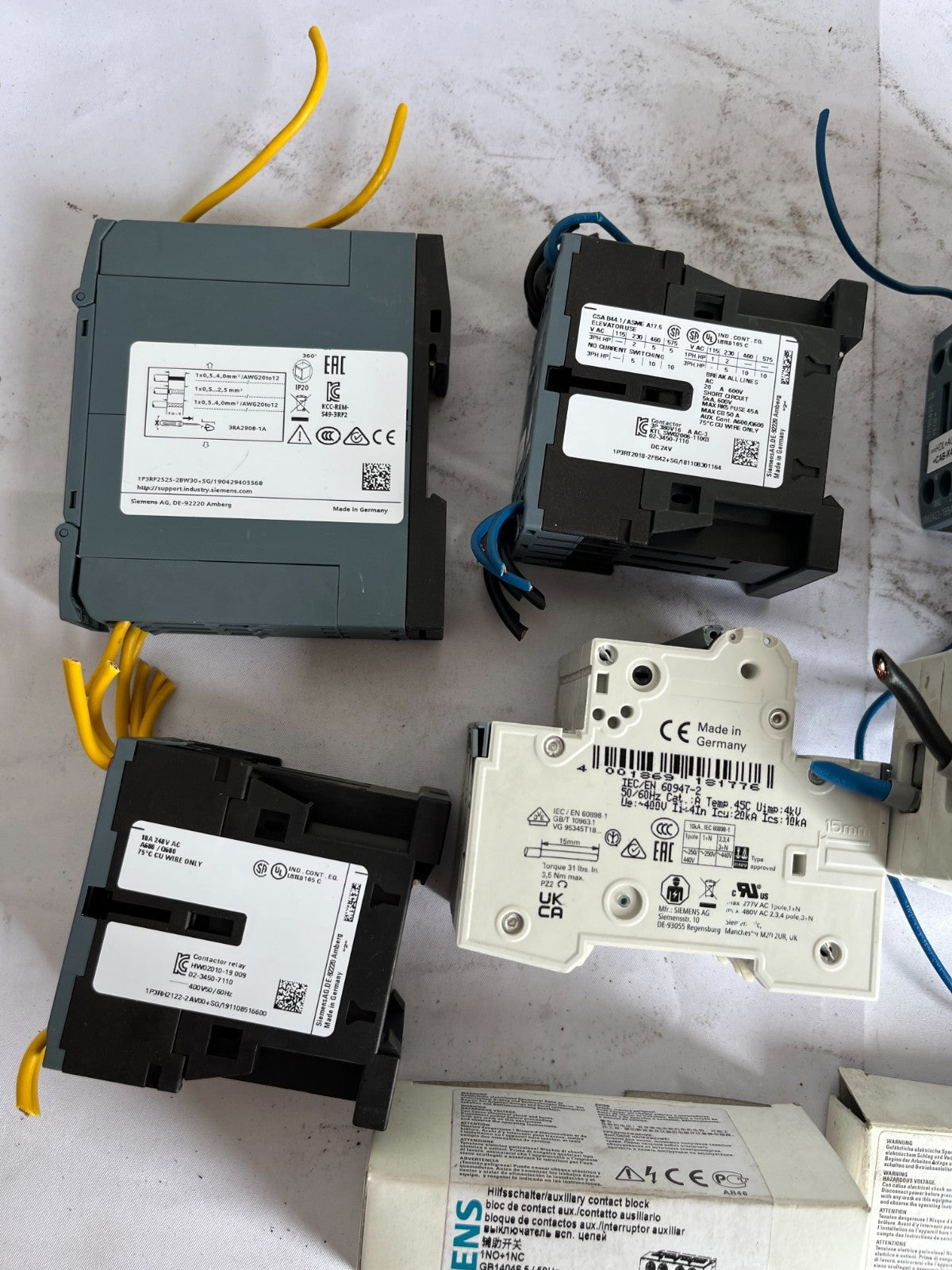 Siemens Sirius Contactors, Mcbs And Auxiliary Blocks Mixed Lot Used/New Spares