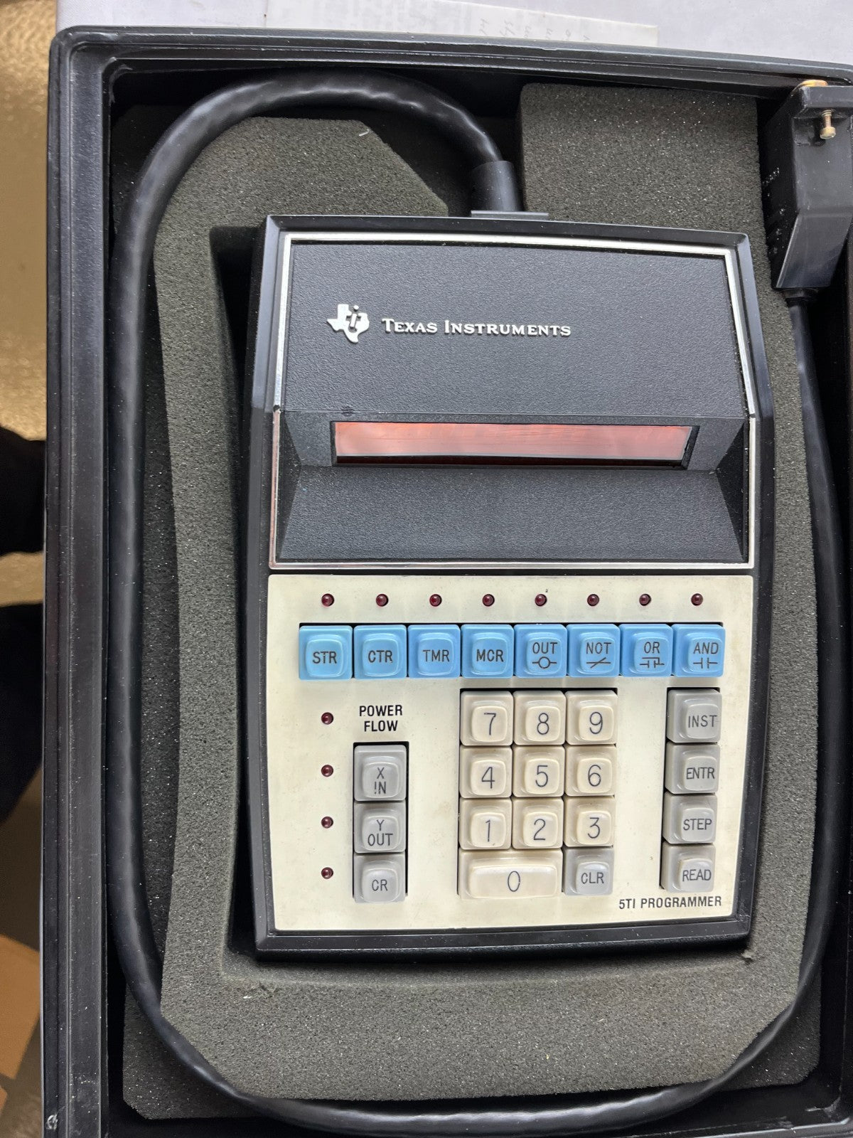Texas Instruments 5TI-2000 PLC Programmer in Case w/ Manuals, Used Working