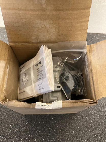 Festo SRBC-C4 Sensor Box with Position Indicator SRBC-CA3-YR90-MW-22A-1W-C2P20