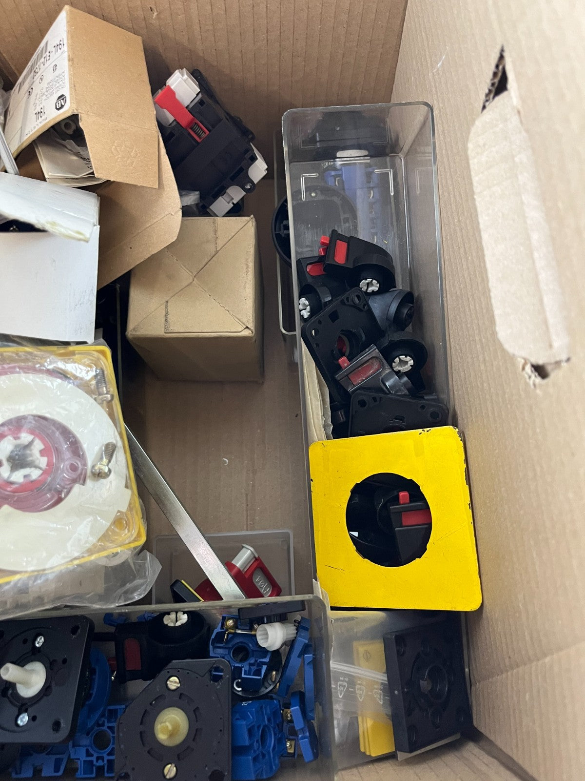 Kraus & Naimer Schneider ABB Industrial Switch & Control Parts Huge Mixed Lot
