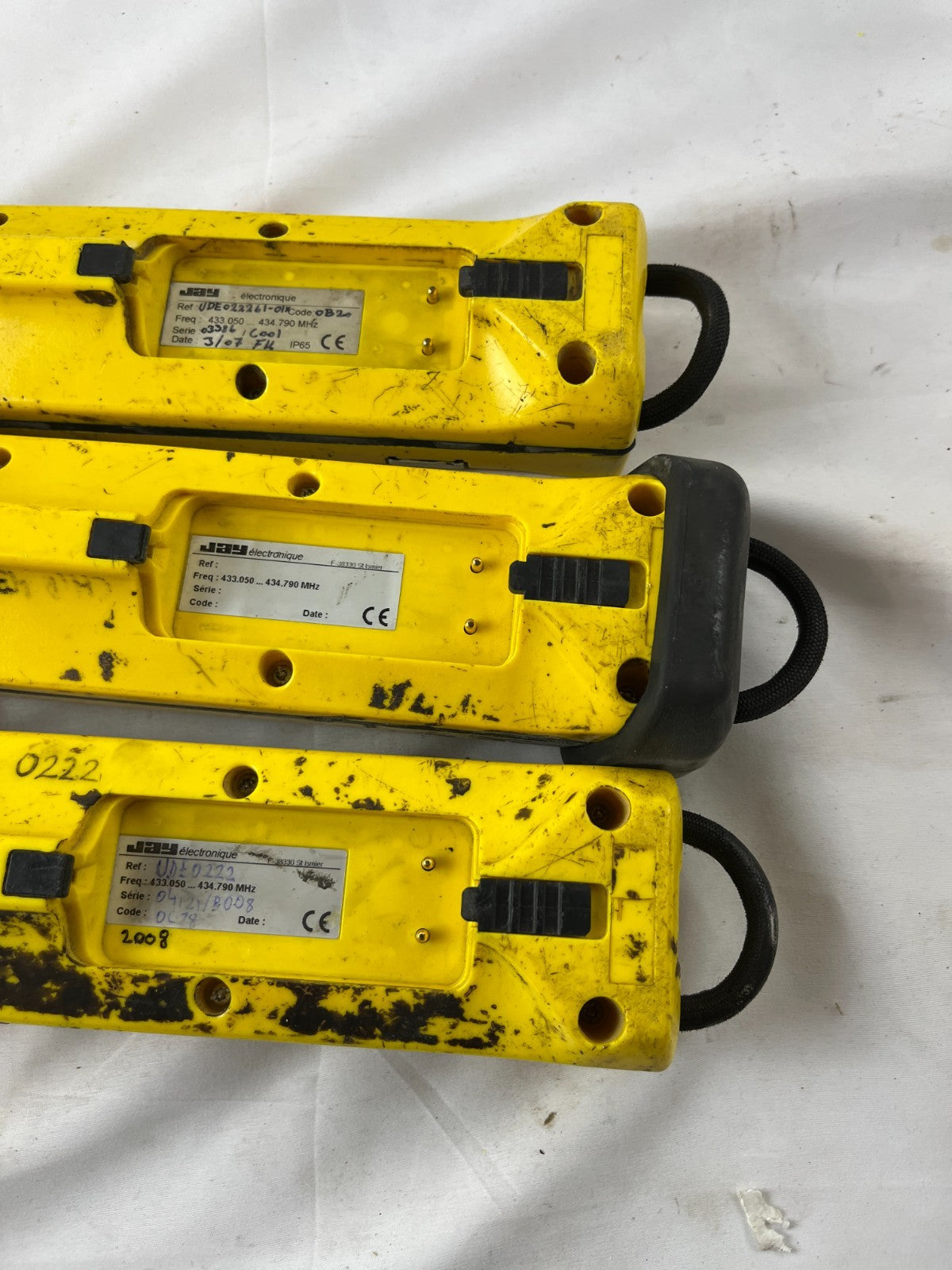JAY Electronique UDE022261-01 Crane Radio Remote Transmitter Lot of 3x Untested