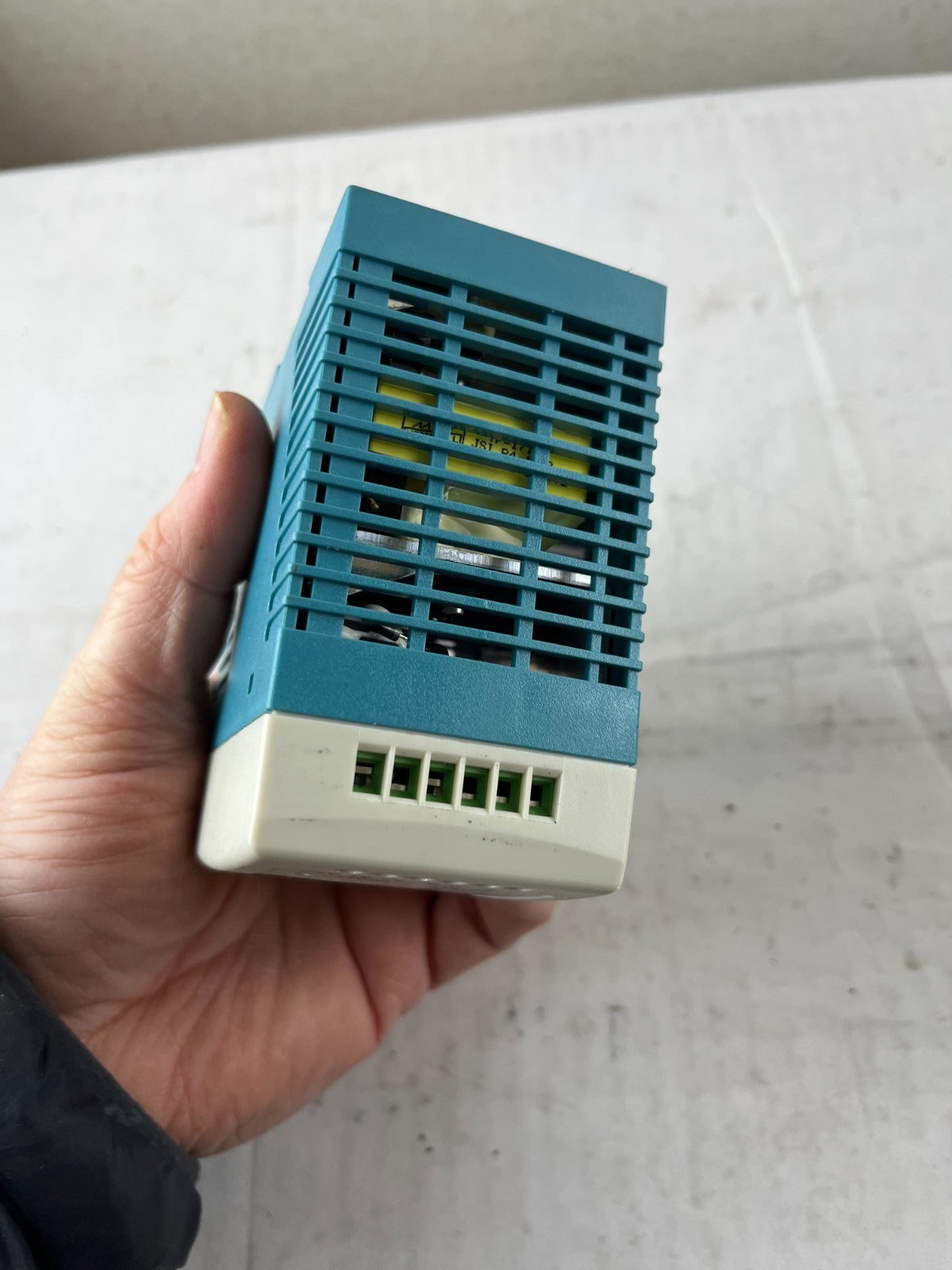 RS 428-445 Mean Well MDR-100-24 DIN Rail Power Supply 24VDC 4A Used Spare