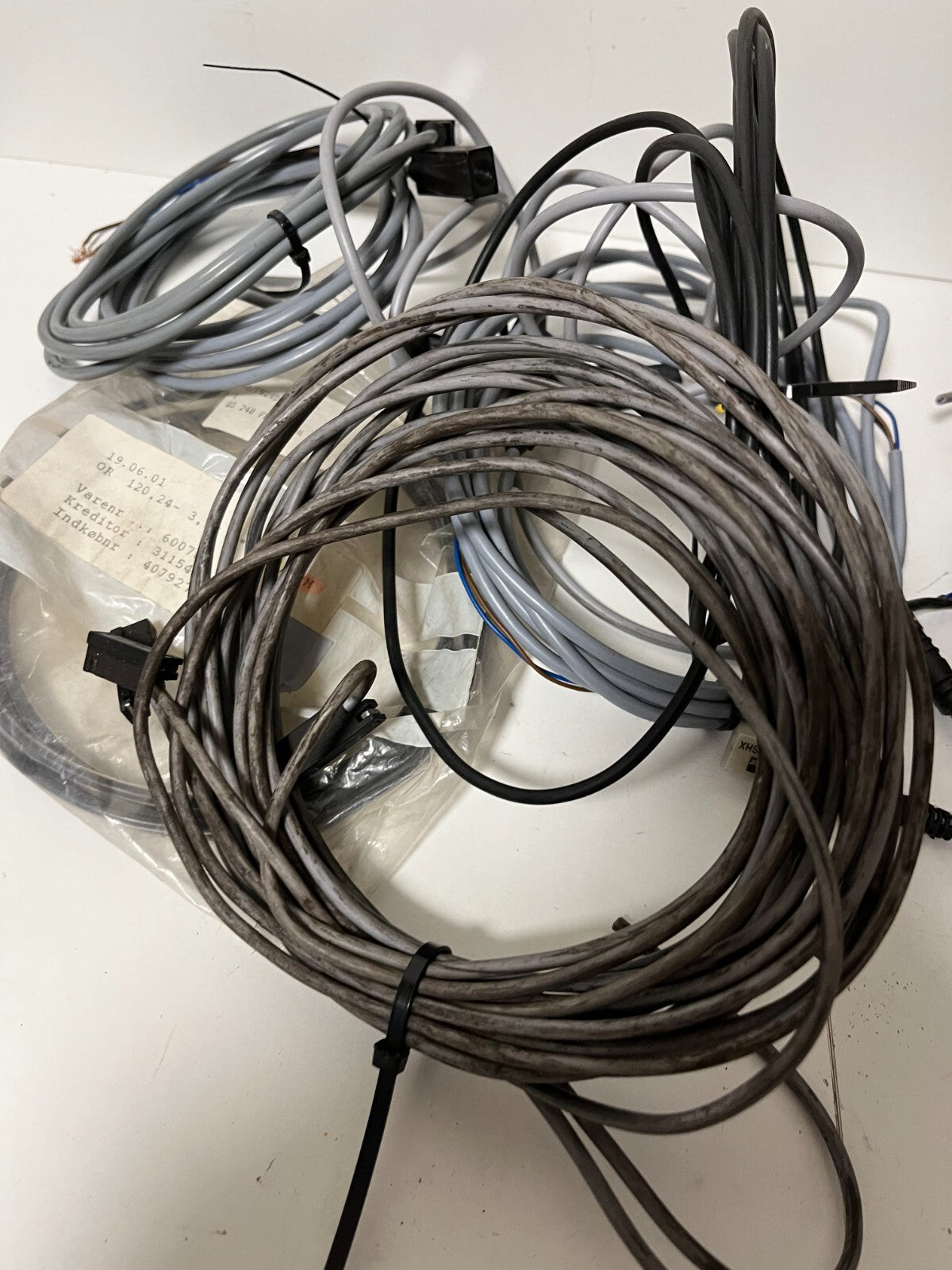 Lot Industrial Sensor Cables & Connectors - Mixed Brands & Lengths - SOLD AS IS