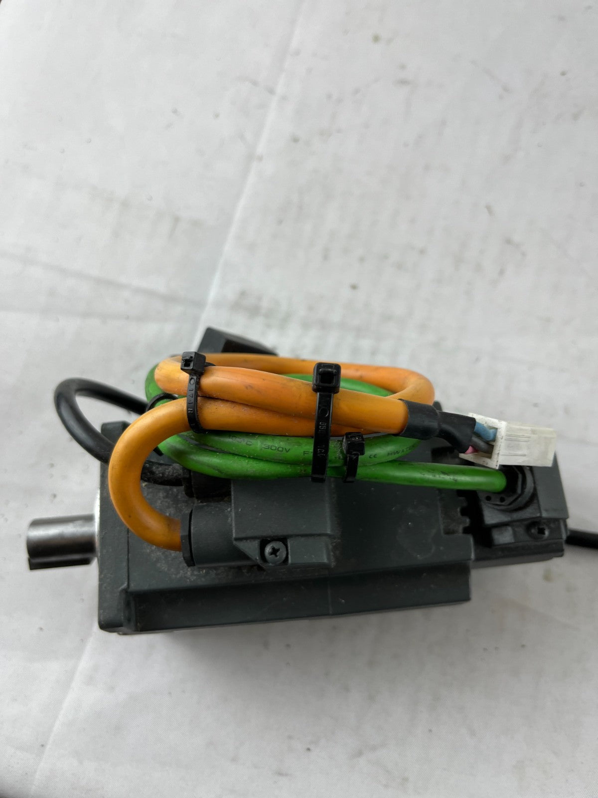 Siemens 1FL6032-2AF21-1AB1 SIMOTICS S-1FL6 Servo Motor 0.2kW 3000rpm Brake Used