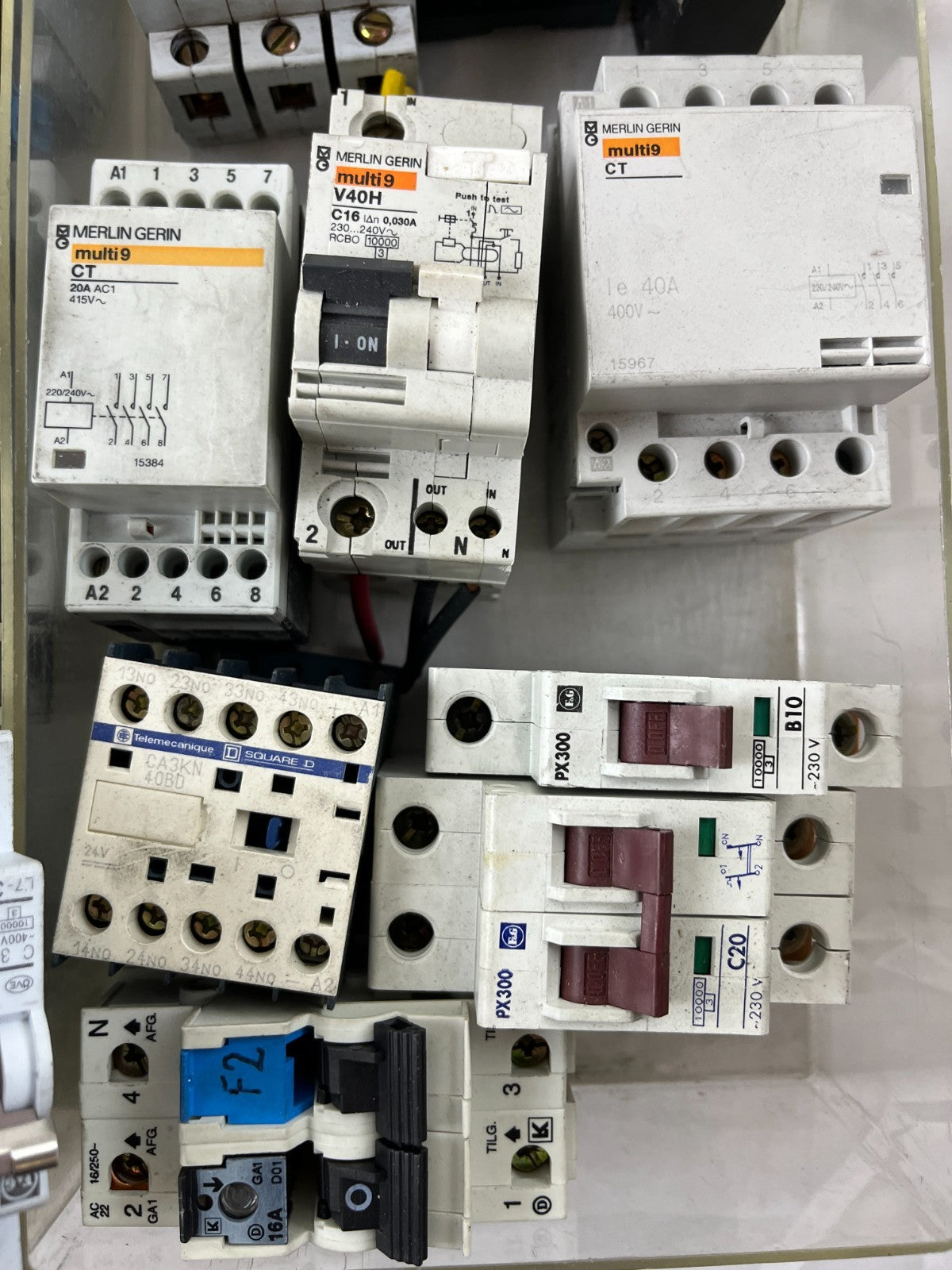 Schneider Siemens Merlin Gerin Mixed Electrical Components Bundle Breakers Lot