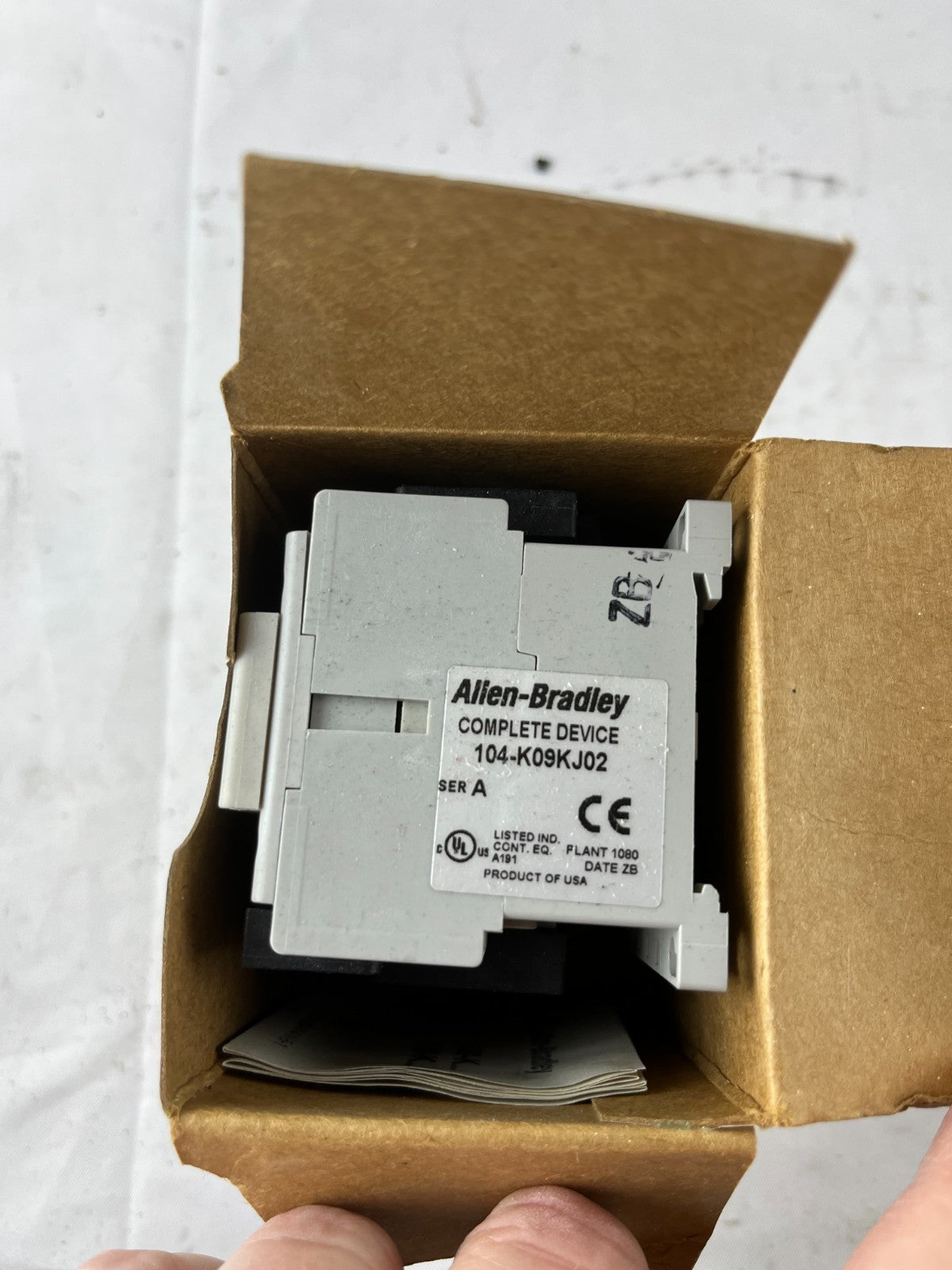 Allen-Bradley 104-K09KJ02 Miniature Reversing Contactor 9A 24V AC Coil New