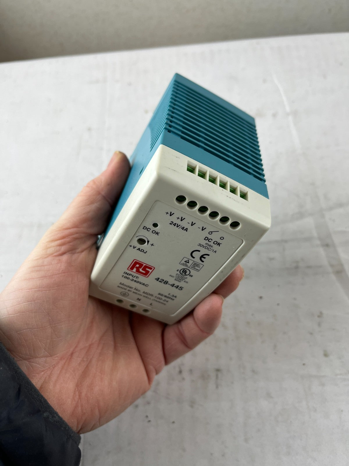 RS 428-445 Mean Well MDR-100-24 DIN Rail Power Supply 24VDC 4A Used Spare