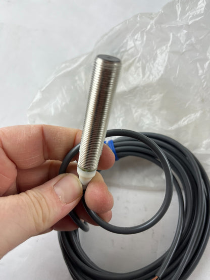 Omron E2A-M12LS04-WP-C1 Inductive Proximity Sensor 12-24VDC 5m New Spare Unit