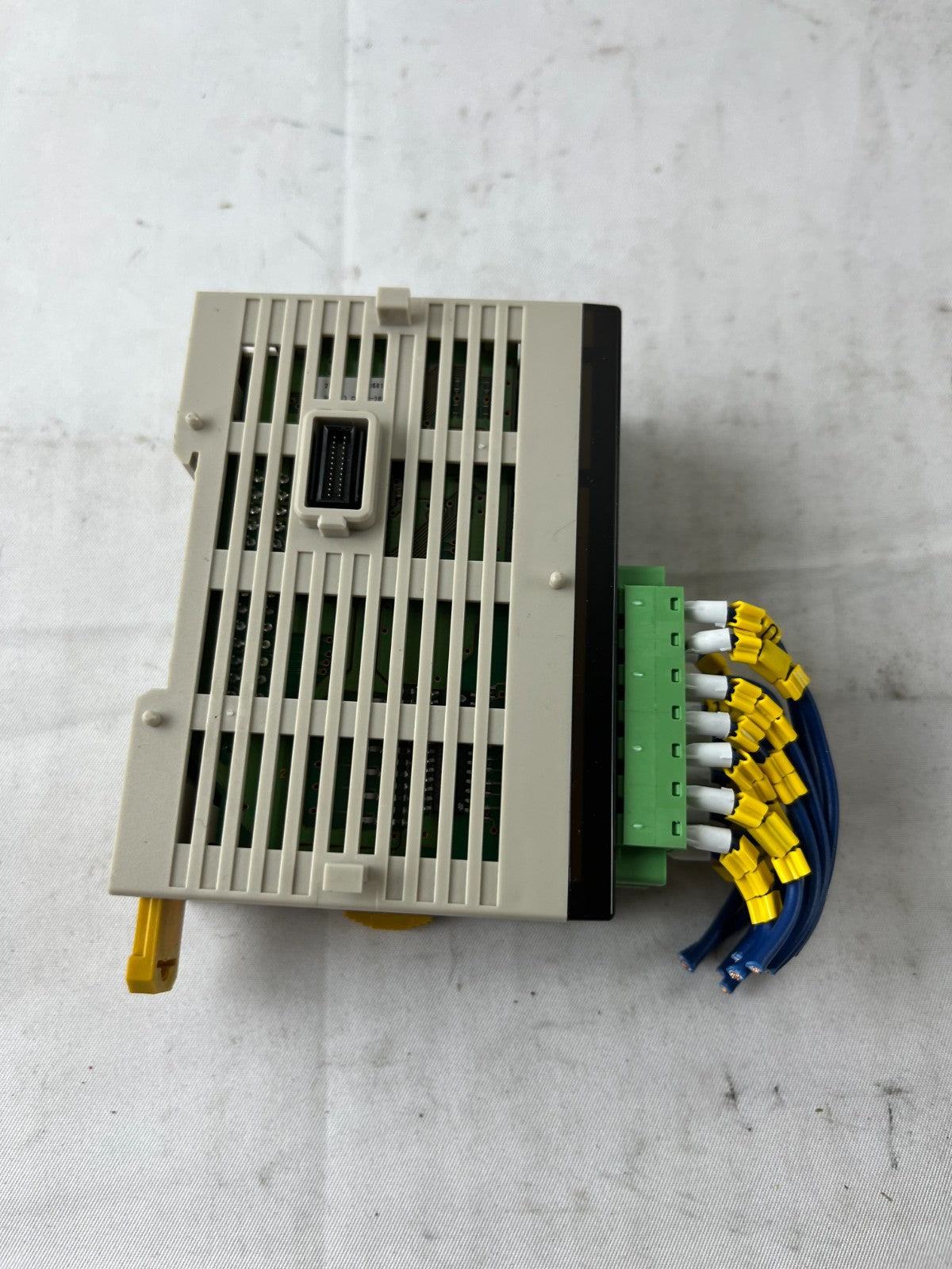 Omron CPM2C-10EDR I/O Unit 6x 24V DC Inputs 4x Relay Outputs with Plug Connector